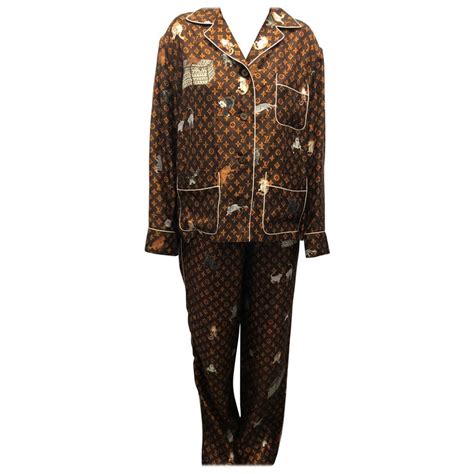 louis vuitton vestito pigiama|louis vuitton pinstripe pajamas.